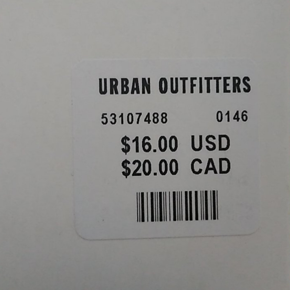 NWT Urban Outfitter Jewel Fishnet Tights - Picture 6 of 7